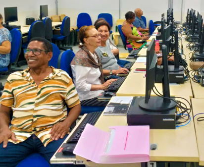 Foto dos alunos do Projeto Nova Era